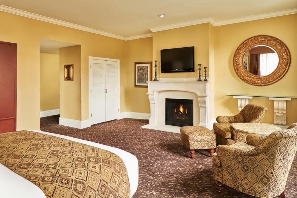 The Louie, A Davenport Hotel, Autograph Collection Hotel